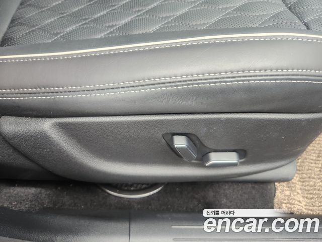 Genesis GV70 2.5T Gasoline AWD 2024 — фото 24