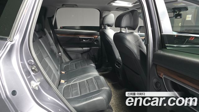 Honda CR-V (V) 1.5 EX-L 2WD 2019 — фото 12