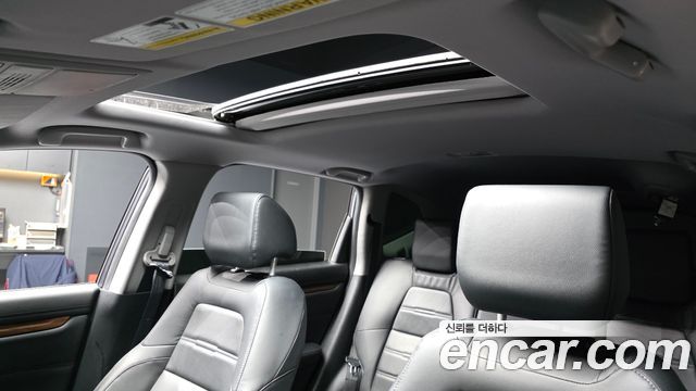 Honda CR-V (V) 1.5 EX-L 2WD 2019 — фото 19