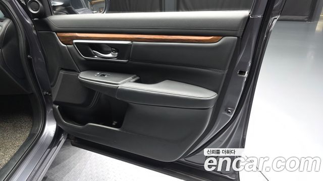 Honda CR-V (V) 1.5 EX-L 2WD 2019 — фото 24