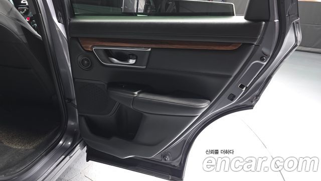 Honda CR-V (V) 1.5 EX-L 2WD 2019 — фото 25