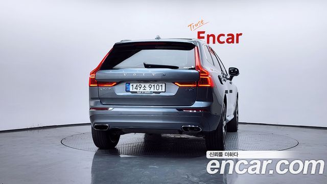 Volvo XC60 (II) B6 Inscirtion 2021 — фото 4