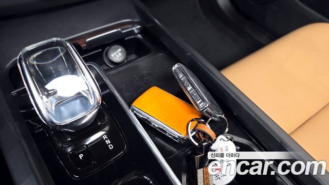 Volvo XC60 (II) B6 Inscirtion 2021 — фото 14