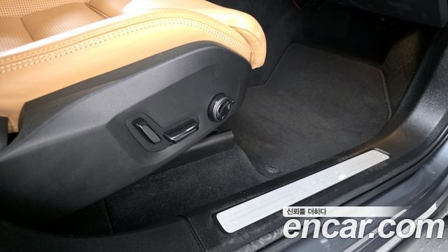 Volvo XC60 (II) B6 Inscirtion 2021 — фото 18