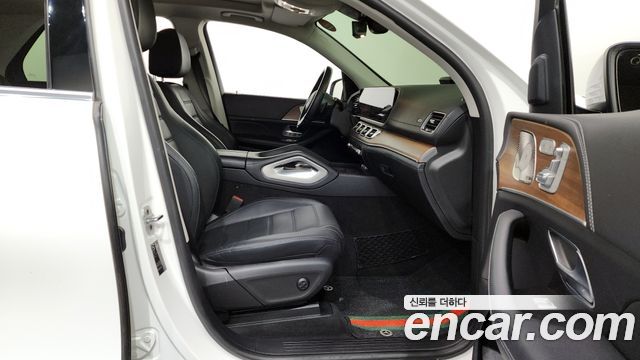 Mercedes-Benz GLE-Class (W167) GLE450 4MATIC 2021 — фото 11