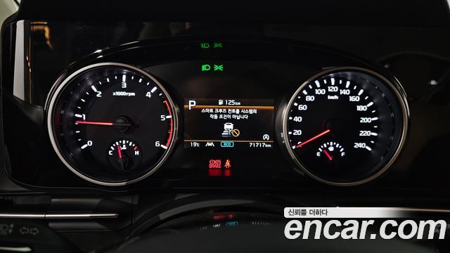 Kia Carnival (IV) Diesel 9-Seater Prestige 2023 — фото 8