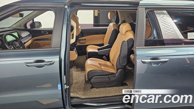 Kia Carnival (IV) Diesel 9-Seater Prestige 2023 — фото 11