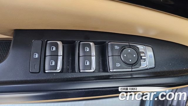 Kia Carnival (IV) Diesel 9-Seater Prestige 2023 — фото 14