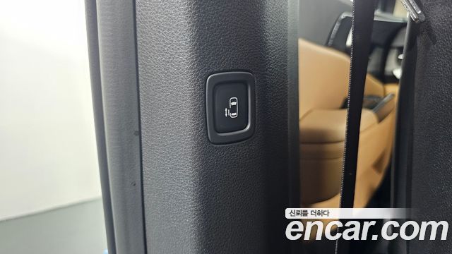 Kia Carnival (IV) Diesel 9-Seater Prestige 2023 — фото 18