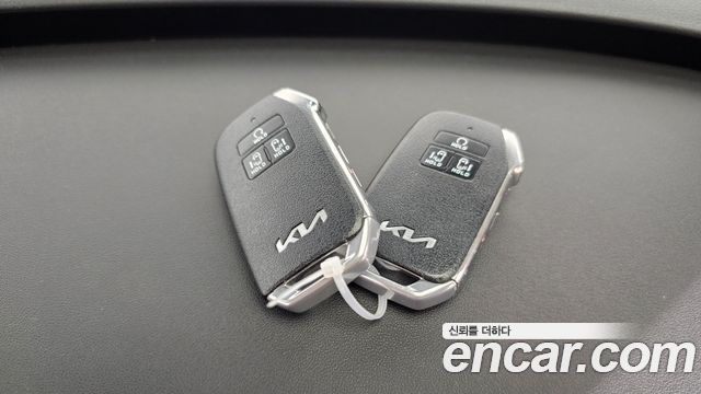 Kia Carnival (IV) Diesel 9-Seater Prestige 2023 — фото 31