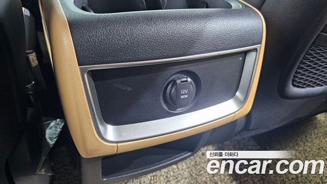 Kia Carnival (IV) Diesel 9-Seater Prestige 2023 — фото 32