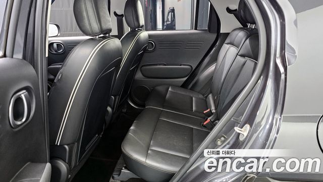 Hyundai Casper Inspiration 2023 — фото 12