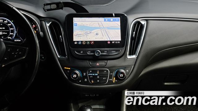 Chevrolet Malibu 2.0 Turbo Premier Special 2019 — фото 15