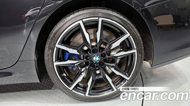 BMW 8 Series (G15) M850i xDrive Gran Coupe 2024 — фото 27