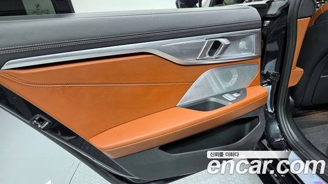BMW 8 Series (G15) M850i xDrive Gran Coupe 2024 — фото 31