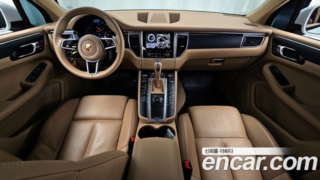 Porsche Macan 2.0 95B 2017 — фото 7