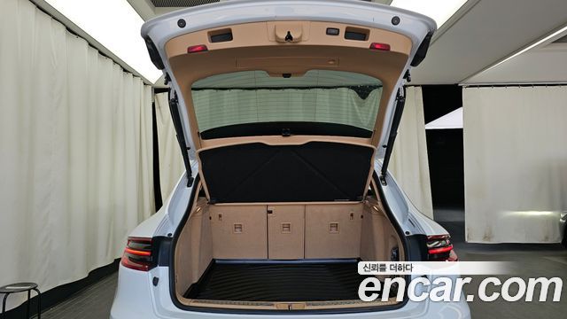 Porsche Macan 2.0 95B 2017 — фото 20