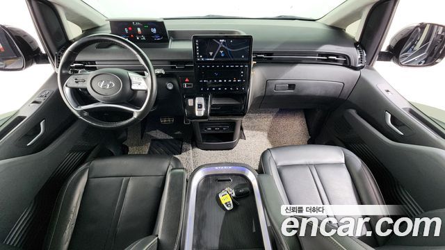 Hyundai Staria Lounge 9-Seater Prestige 2022 — фото 7