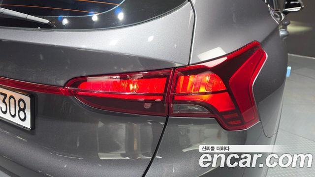 Hyundai Santa Fe Gasoline 2.5T 2WD Premium Choice 2021 — фото 23
