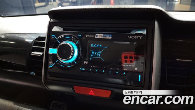 Honda N-BOX 0.6 2WD 2016 — фото 21