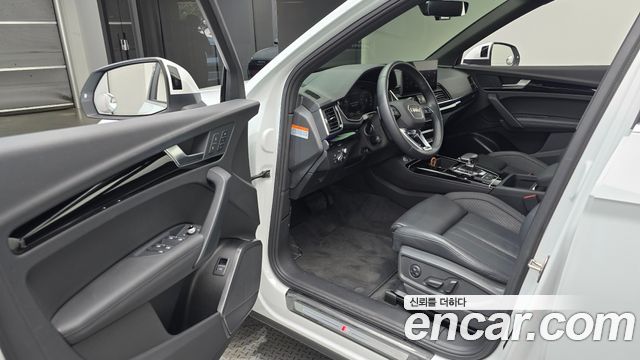 Audi Q5 (FY) 45 TFSI Quattro Premium 2021 — фото 10