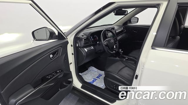 KG Mobility (SsangYong) Very New Tivoli Gasoline 1.5 2WD V3 2022 — фото 10