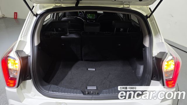 KG Mobility (SsangYong) Very New Tivoli Gasoline 1.5 2WD V3 2022 — фото 20