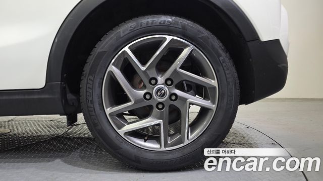 KG Mobility (SsangYong) Very New Tivoli Gasoline 1.5 2WD V3 2022 — фото 21