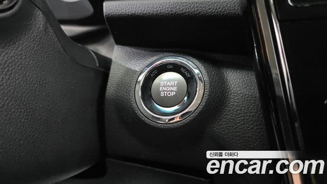 KG Mobility (SsangYong) Very New Tivoli Gasoline 1.5 2WD V3 2022 — фото 28