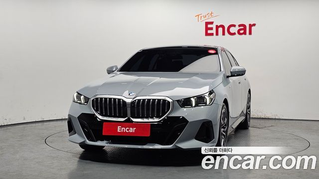 BMW 5 Series (G60) 520i M Sport 2024 — фото 3