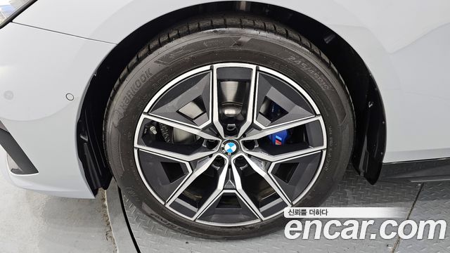 BMW 5 Series (G60) 520i M Sport 2024 — фото 5