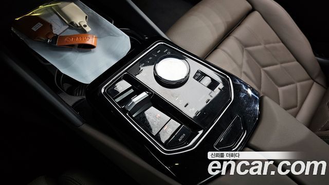 BMW 5 Series (G60) 520i M Sport 2024 — фото 9