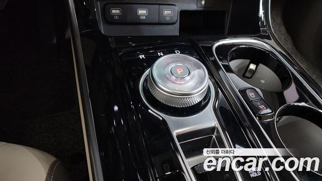 Kia Carnival (IV) Diesel 7-Seater Hi-Limousine Signature 2022 — фото 9
