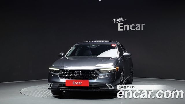 Honda Accord (XI) 2.0 Hybrid Touring 2023 — фото 3