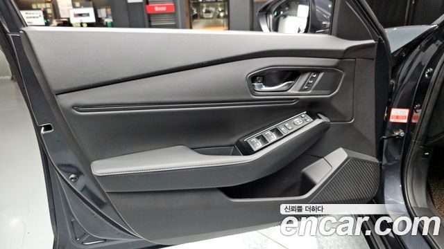 Honda Accord (XI) 2.0 Hybrid Touring 2023 — фото 24