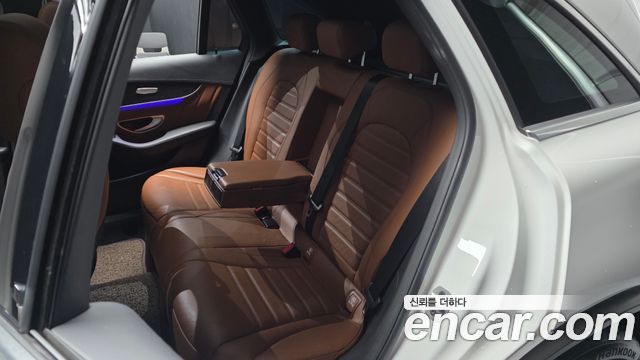 Mercedes-Benz GLC-Class (X253) GLC300 4MATIC 2022 — фото 16
