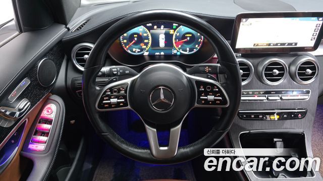 Mercedes-Benz GLC-Class (X253) GLC300 4MATIC 2022 — фото 18