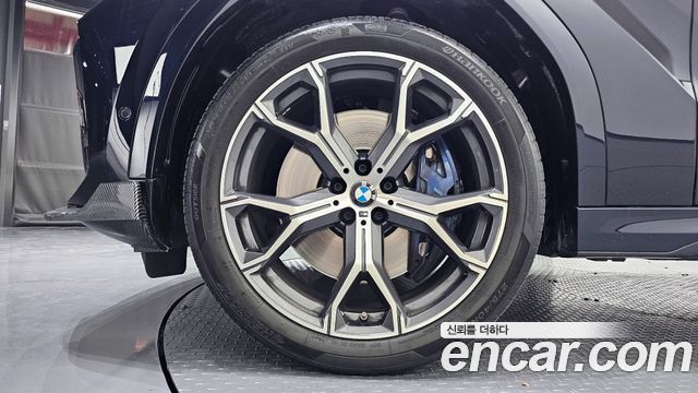 BMW X6 (G06) xDrive40i M Sport 2020 — фото 5