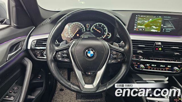 BMW 5 Series (G30) 520d M Sport package 2017 — фото 12