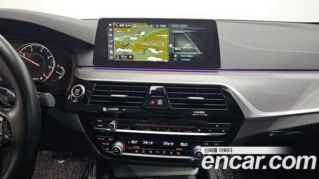 BMW 5 Series (G30) 520d M Sport package 2017 — фото 14
