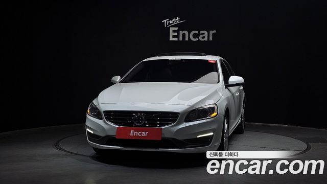 Volvo S60 D2 2nd 2015 — фото 3