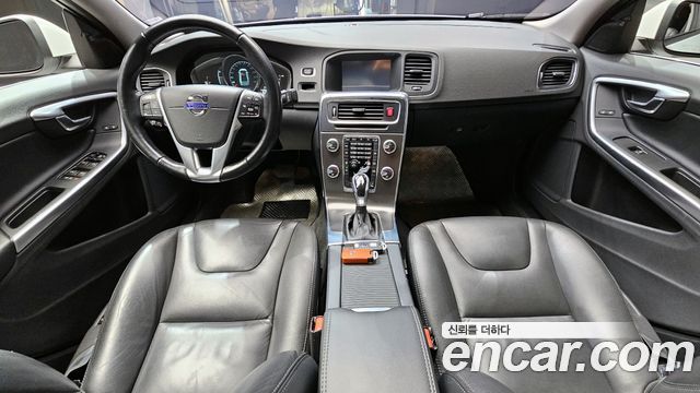 Volvo S60 D2 2nd 2015 — фото 7