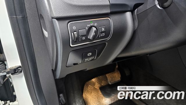 Volvo S60 D2 2nd 2015 — фото 17