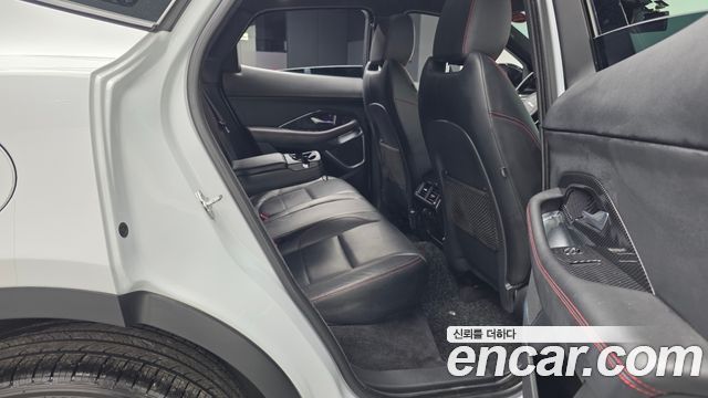 Jaguar E-PACE P250 First Edition 2018 — фото 16