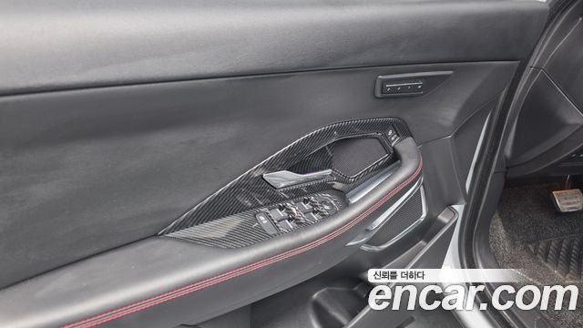 Jaguar E-PACE P250 First Edition 2018 — фото 30