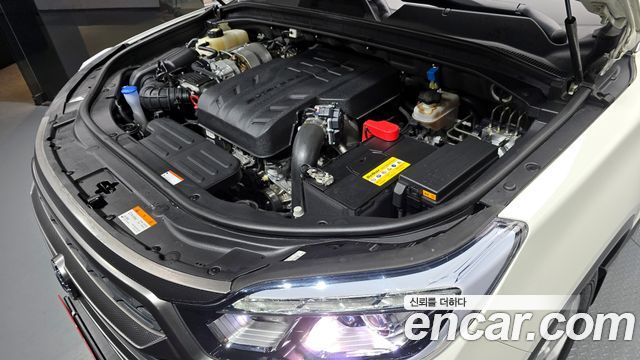 KG Mobility (SsangYong) Rexton Sports Diesel 2.2 2WD Prestige 2023 — фото 6