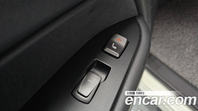 KG Mobility (SsangYong) Rexton Sports Diesel 2.2 2WD Prestige 2023 — фото 18