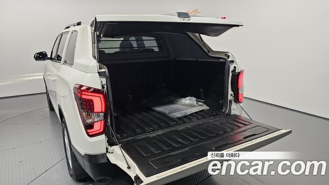 KG Mobility (SsangYong) Rexton Sports Diesel 2.2 2WD Prestige 2023 — фото 20