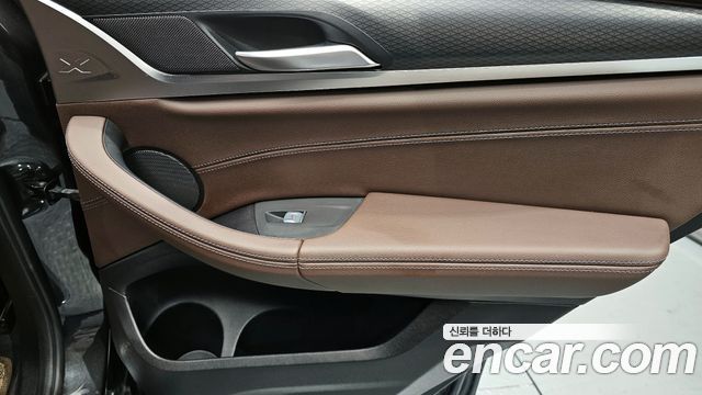 BMW X4 (G02) xDrive20i M Sport 2022 — фото 25