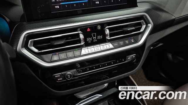 BMW X4 (G02) xDrive20i M Sport 2022 — фото 29